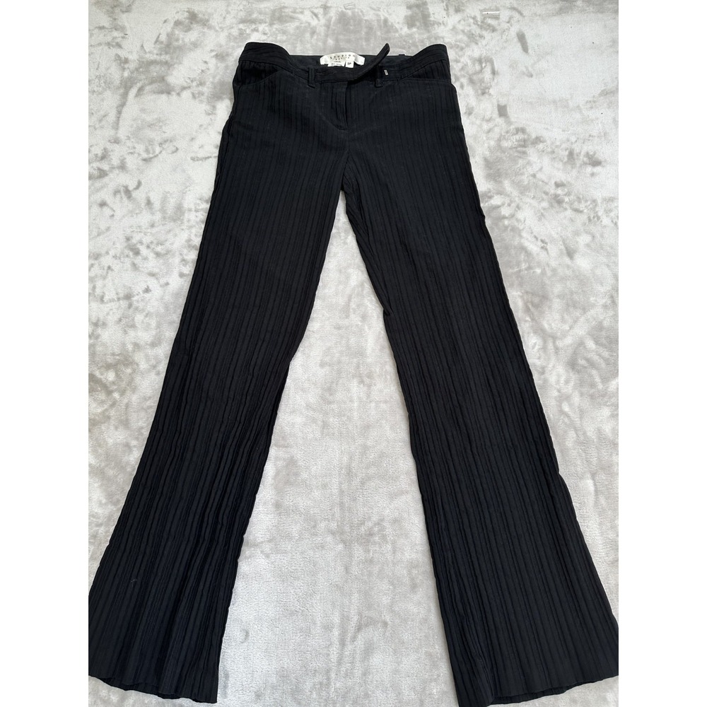 Studio M Pants Women's Size 2P Black Ribbed‎ Slight Flare Zipper Closure Pockets